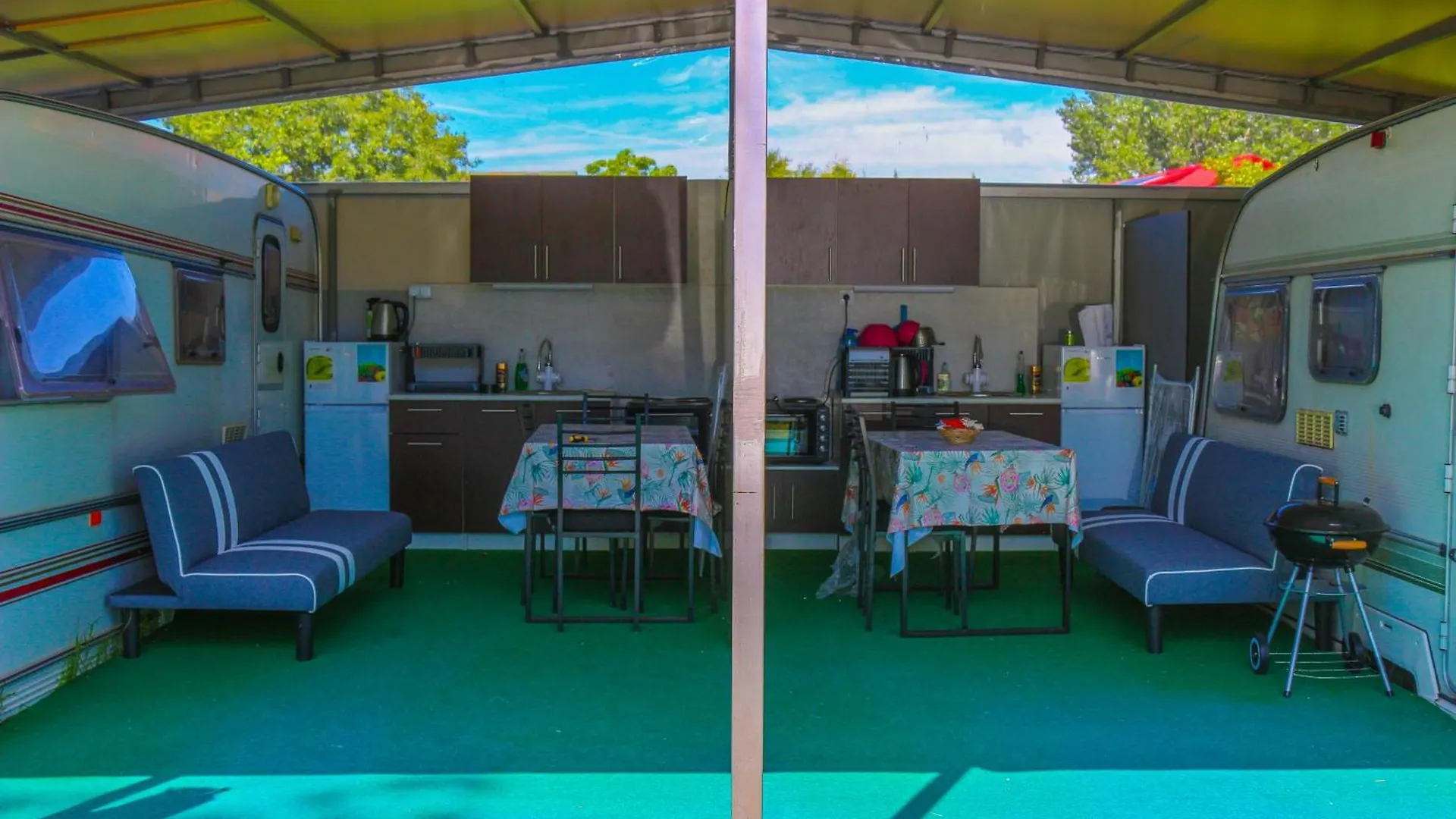 Campsite Sunny House Caravans Sozopol